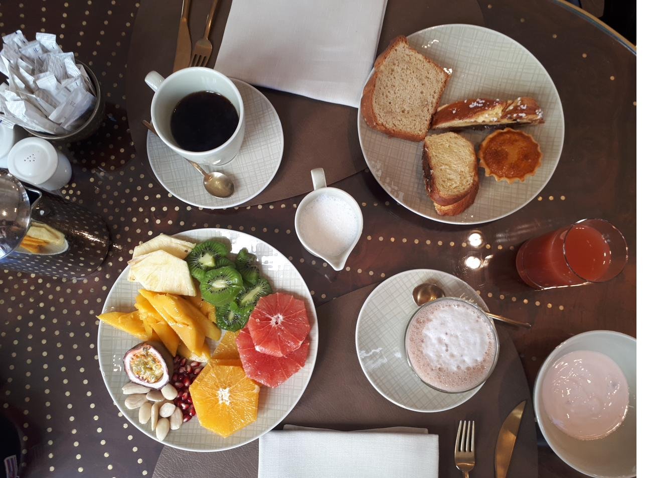 Soft morning light over breakfast, Vila Vita Parc