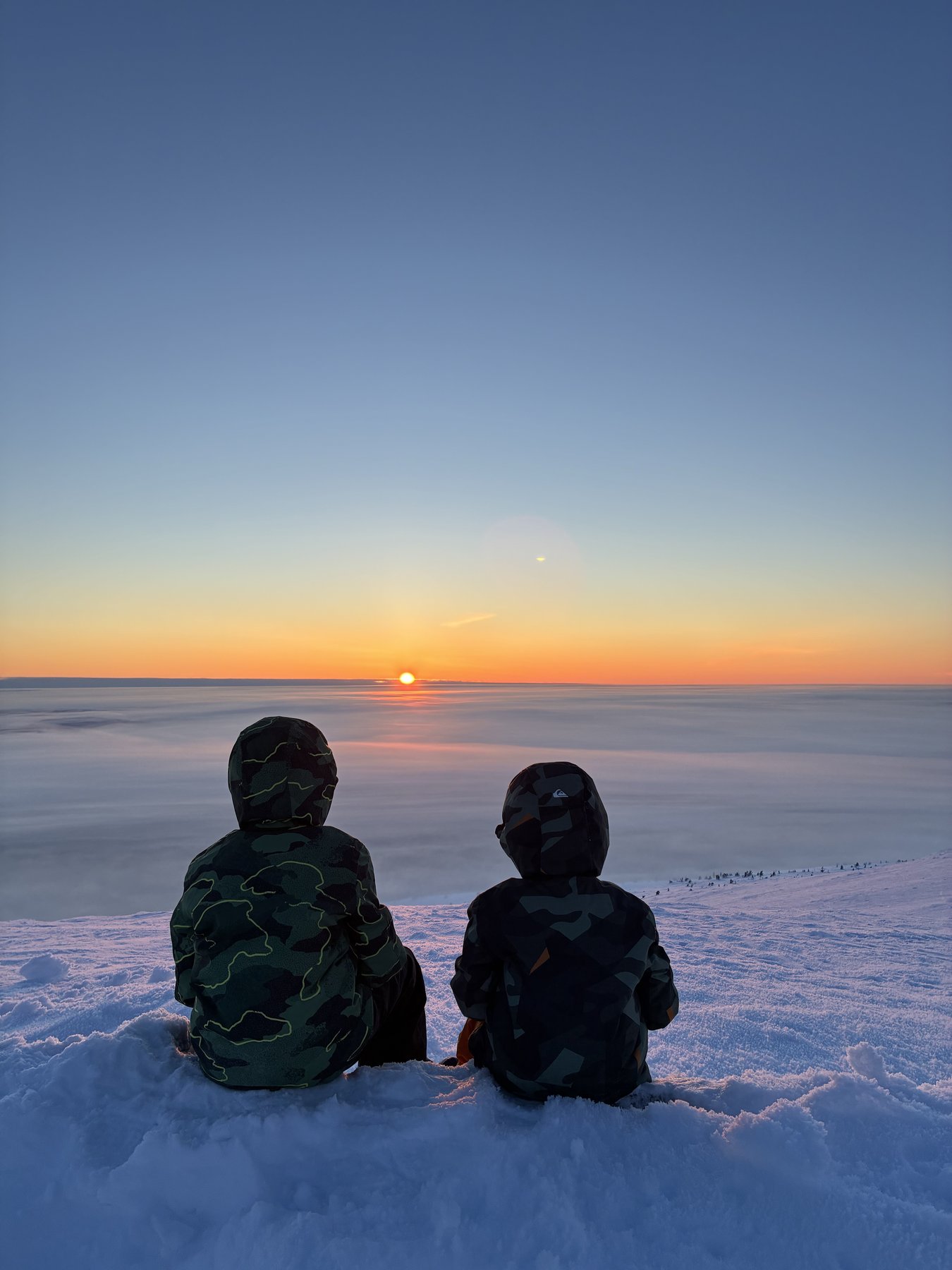 Facing a sea of clouds